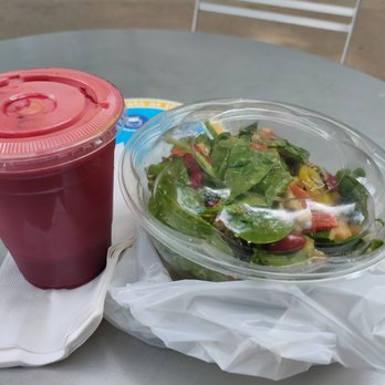 Prestige Cafe and Deli - Complete Day Juice (Beets, Carrots, Apples, and Kale) and a Spinach Salad - Cafes Near Me - New York, New York Prestige Cafe and Deli - Complete Day Juice (Beets, Carrots, Apples, and Kale) and a Spinach Salad - Cafes Near Me - New York, New York