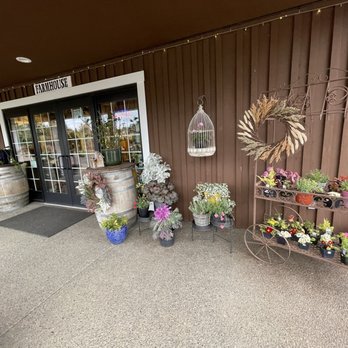 Bear Creek Artichokes - Entrance - Coffee & Tea Near Me - Cloverdale, Oregon Bear Creek Artichokes - Entrance - Coffee & Tea Near Me - Cloverdale, Oregon