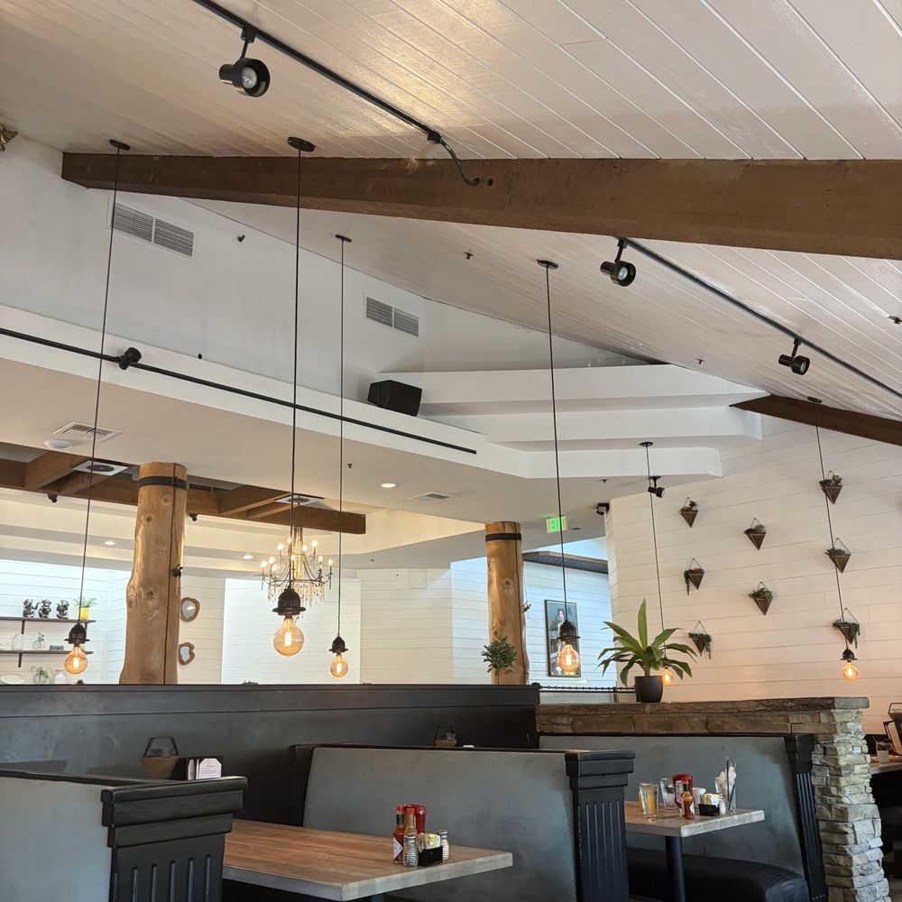 Toast Kitchen & Bar - Interior - Breakfast & Brunch Near Me - Brea, California Toast Kitchen & Bar - Interior - Breakfast & Brunch Near Me - Brea, California