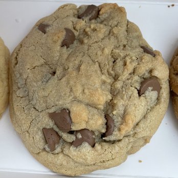 Crumbl - Overland Park - Bakeries Near Me - Overland Park, Kansas Crumbl - Overland Park - Bakeries Near Me - Overland Park, Kansas