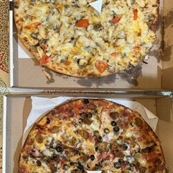 Seabeck Pizza of Port Orchard - Chicken Alfredo Thin Crust Pizza, The Works Thin Crust Pizza