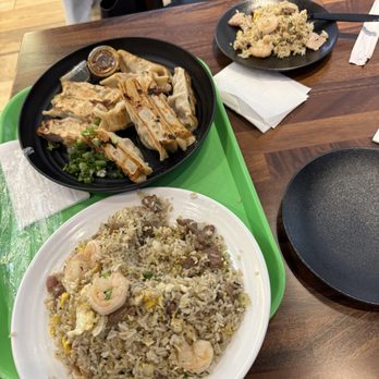 Sanmiwago & Botbar - Black Truffle Fried Rice (Entree) Dumpling Combo (Pan-Fried) - Bars Near Me - New York, New York