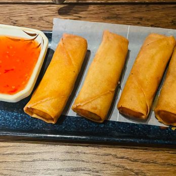 Qimura Sushi & Ramen - Sushi Bars Near Me - Windsor, California Qimura Sushi & Ramen - Sushi Bars Near Me - Windsor, California