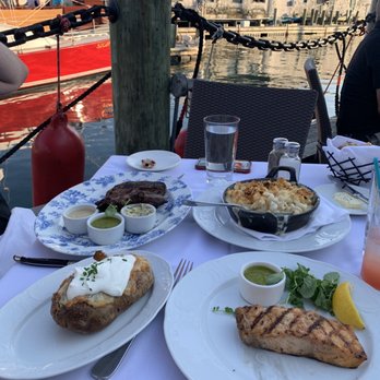 22 Bowen's - Salmon, baked potato, del Prime Bone in Delmonico 18oz., Truffle Mac & Cheese - New American Near Me - Newport, Rhode Island