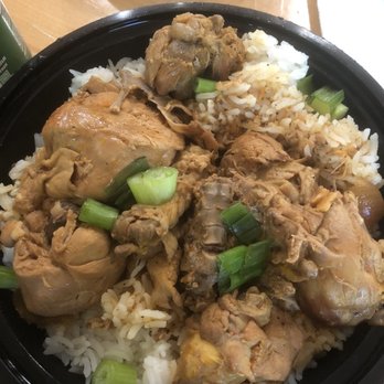 SUBO Filipino Kitchen - Chicken adobo - Filipino Near Me - Chicago, Illinois SUBO Filipino Kitchen - Chicken adobo - Filipino Near Me - Chicago, Illinois