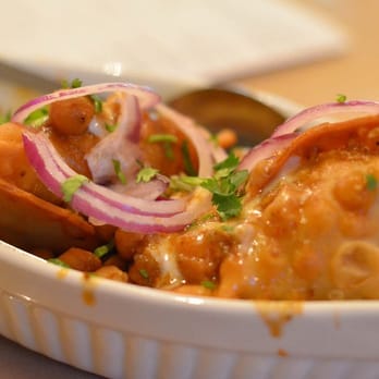 Shafi Tandoori Grill & Bakery - Veggie samosas with cholay and chutney - Imported Food Near Me - Edmonton, Alberta Shafi Tandoori Grill & Bakery - Veggie samosas with cholay and chutney - Imported Food Near Me - Edmonton, Alberta
