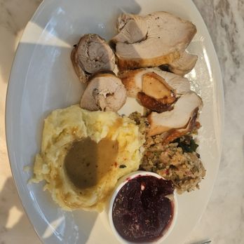 The 7th Street Standard - 40$ turkey dinner. - Cocktail Bars Near Me - Sacramento, California The 7th Street Standard - 40$ turkey dinner. - Cocktail Bars Near Me - Sacramento, California