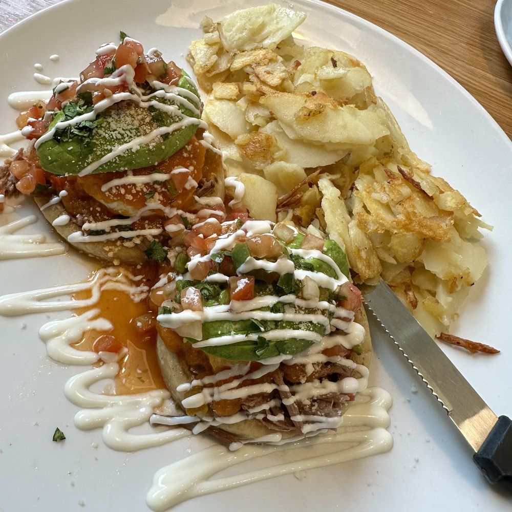 Broken Yolk Cafe - Sope Benedict - American Near Me - Phoenix, Arizona Broken Yolk Cafe - Sope Benedict - American Near Me - Phoenix, Arizona