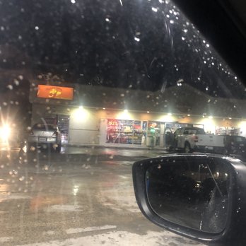 Valero - Gas is $4.59 here on 03/04/22 - Gas Stations Near Me - Fresno, California Valero - Gas is $4.59 here on 03/04/22 - Gas Stations Near Me - Fresno, California