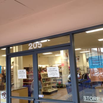 Goodwill - Storefront/address - Thrift Stores Near Me - Moorpark, California Goodwill - Storefront/address - Thrift Stores Near Me - Moorpark, California