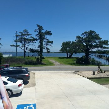Higher Grounds Coffee & Ice Cream - Coffee & Tea Near Me - Kill Devil Hills, North Carolina