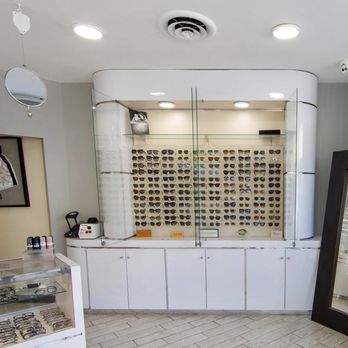 Spectacles - Optometrists Near Me - Great Neck, New York Spectacles - Optometrists Near Me - Great Neck, New York