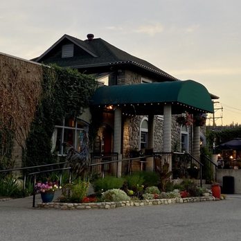 Zias Stonehouse Restaurant - Zias Stonehouse, Summerland - Wine Bars Near Me - Summerland, British Columbia Zias Stonehouse Restaurant - Zias Stonehouse, Summerland - Wine Bars Near Me - Summerland, British Columbia