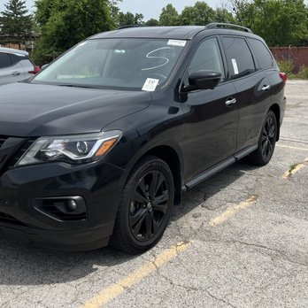 John Sinclair Nissan - 2018 Nissan Pathfinder - Car Dealers Near Me - Cape Girardeau, Missouri John Sinclair Nissan - 2018 Nissan Pathfinder - Car Dealers Near Me - Cape Girardeau, Missouri