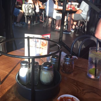 Giordano's - Sun coming through the floor to ceiling windows without any type of shades. - Pizza Near Me - Indianapolis, Indiana Giordano's - Sun coming through the floor to ceiling windows without any type of shades. - Pizza Near Me - Indianapolis, Indiana