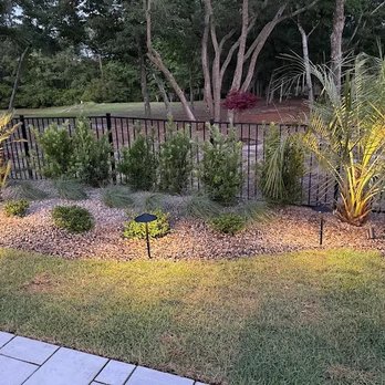 Davis Fence - Fences & Gates Near Me - Wilmington, North Carolina Davis Fence - Fences & Gates Near Me - Wilmington, North Carolina