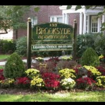 Brooksyde Apartments - Apartments Near Me - West Hartford, Connecticut
