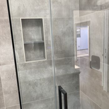Gonzalez tile Installation - Showers surrounded by tiles - Tiling Near Me Gonzalez tile Installation - Showers surrounded by tiles - Tiling Near Me