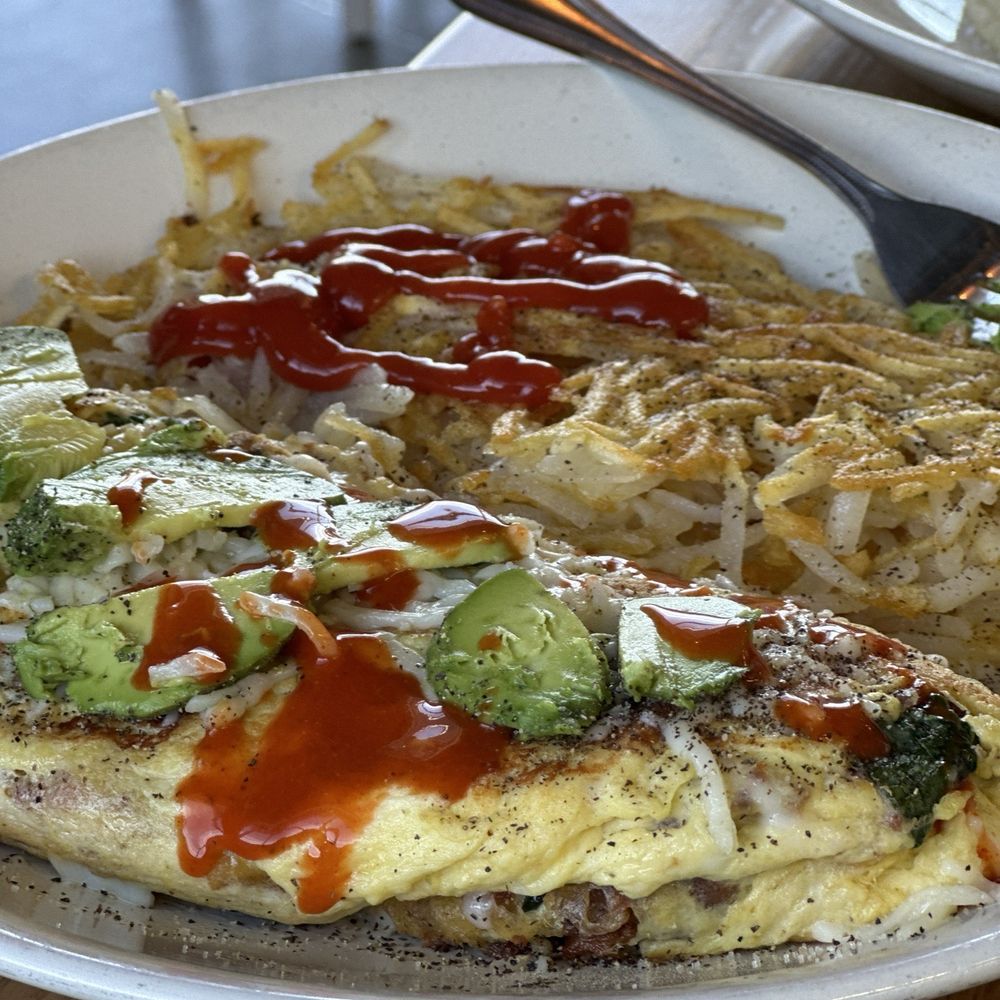Flips Pancake House - Burgers Near Me - Bettendorf, Iowa Flips Pancake House - Burgers Near Me - Bettendorf, Iowa