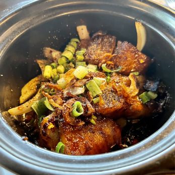 La Dalat - Vietnamese Cuisine - Caramelized Clay-Pot Catfish. Really good. A little spicy! - Vietnamese Near Me - Temple, Texas La Dalat - Vietnamese Cuisine - Caramelized Clay-Pot Catfish. Really good. A little spicy! - Vietnamese Near Me - Temple, Texas