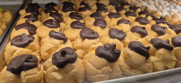 Liliha Bakery by null