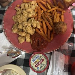 Dixie Catfish Shack - Sweet potato fries and fried shrimp.