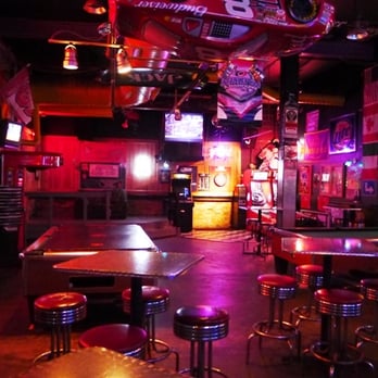 Lucky B's - the interior of a bar - Dive Bars Near Me - Raleigh, North Carolina