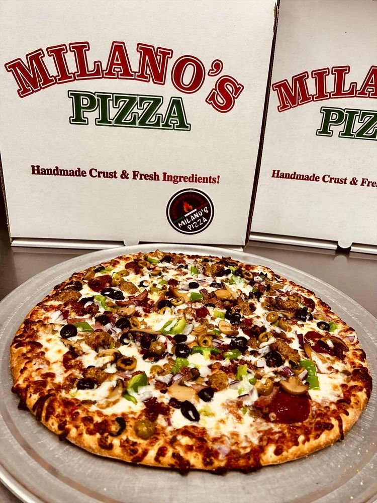 Milano’s Pizza and Pasta Logo