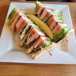 The Honey Tree Grille - Club sandwich