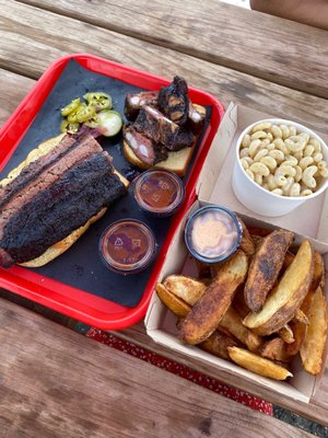 Boomin Barbecue by null