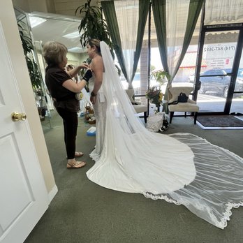 Sun Rose Alterations - Sewing & Alterations Near Me - Huntington Beach, California Sun Rose Alterations - Sewing & Alterations Near Me - Huntington Beach, California