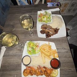 10/10 Wild shrimp entree Lamb chops entree Hookah 10/10