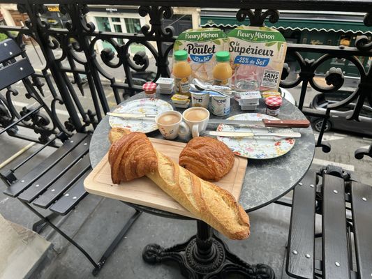 La Pâtisserie Cyril Lignac by null