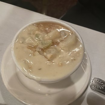 Burbank Smokehouse - Clam Chowder with sherry pour over - Steakhouses Near Me - Burbank, California Burbank Smokehouse - Clam Chowder with sherry pour over - Steakhouses Near Me - Burbank, California