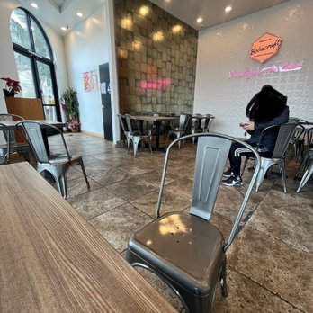 Bobacraft Cafe - Seating - Bubble Tea Near Me - Alhambra, California Bobacraft Cafe - Seating - Bubble Tea Near Me - Alhambra, California