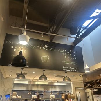 bellagreen - Salad Near Me - Plano, Texas