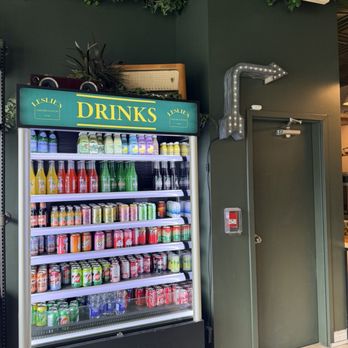 Leslie’s Sandwich Room - IG: happyfoodietown - Sandwiches Near Me - Toronto, Ontario