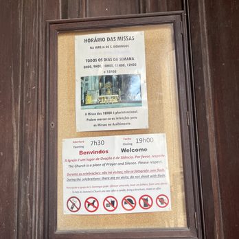 Igreja de São Domingos - Bulletin - Churches Near Me - Lisbon, 11