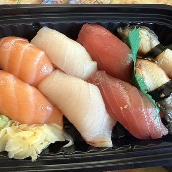 Basa Seafood Express - Salmon, Hamachi, tuna, and eel nigiri - Poke Near Me - Castro Valley, California
