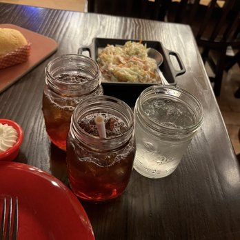 Hoop-Dee-Doo Musical Revue - Drinks - Performing Arts Near Me - Lake Buena Vista, Florida Hoop-Dee-Doo Musical Revue - Drinks - Performing Arts Near Me - Lake Buena Vista, Florida