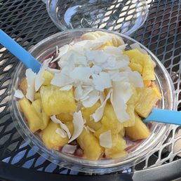 Tropical Acai Bowl Tropical Acai Bowl