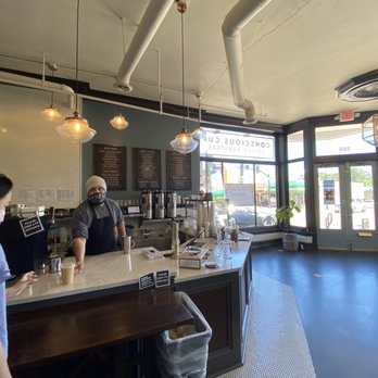 Conscious Cup Coffee Roasters - interior - Coffee & Tea Near Me - Libertyville, Illinois Conscious Cup Coffee Roasters - interior - Coffee & Tea Near Me - Libertyville, Illinois
