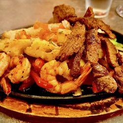 Guadalajara Original Grill - Fajita combo with fish