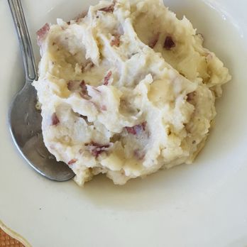 Lucille's Smokehouse Bar-B-Que - Roasted Garlic Mashed Potato - Barbeque Near Me - Lake Forest, California