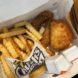 Church's Texas Chicken - 3 piece strips combo