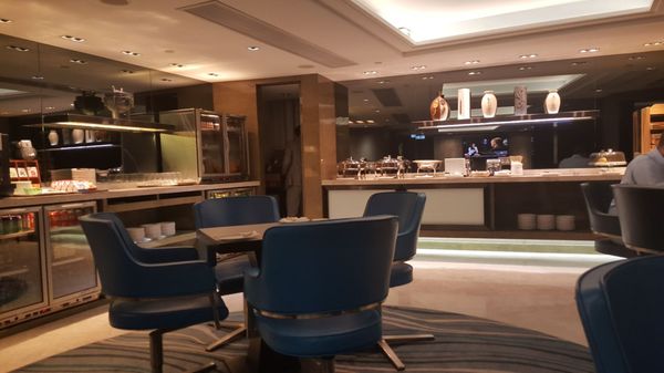 New World Millennium Hong Kong Hotel by null