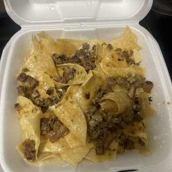 Mama's Cocina Latina - Steak nachos - Mexican Near Me - Atlanta, Georgia