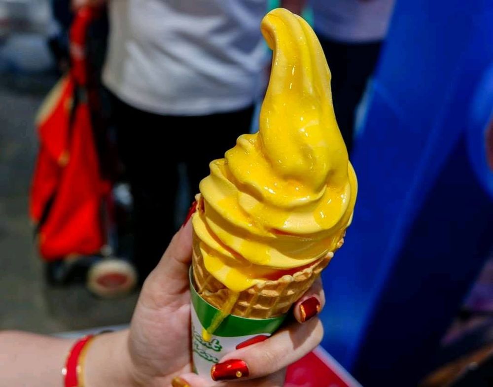 HYPED MANGOES 12 Photos MarikinaInfanta Highway, Antipolo, Rizal