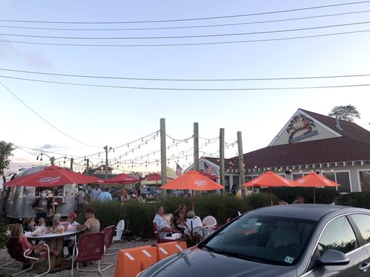 Mud City Crab House by null