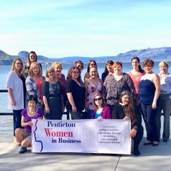 Ideal Fit Stop - Penticton Women in Business, db 3rd from the right.